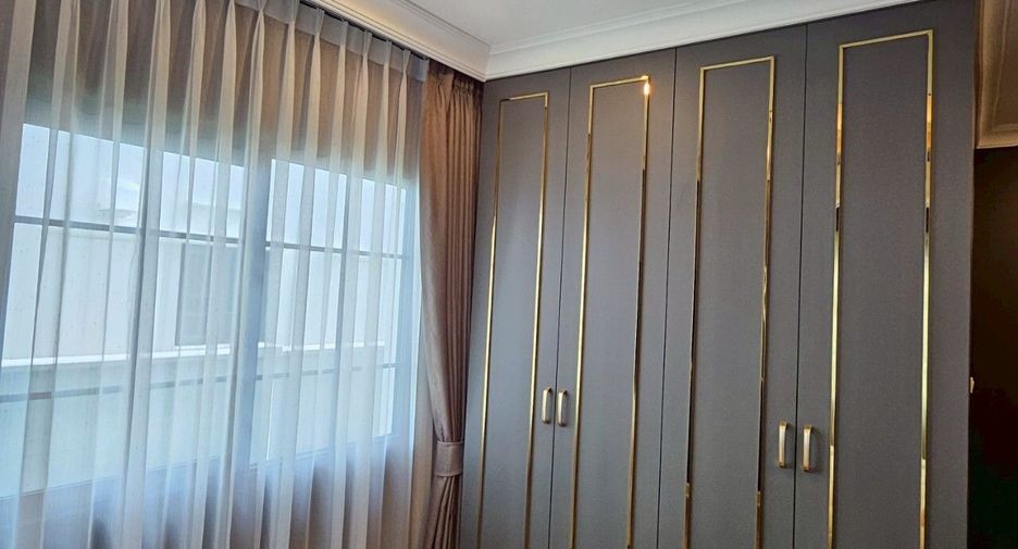 Haus zur Miete mit 4 Zimmer in Bang Phli, Samut Prakan