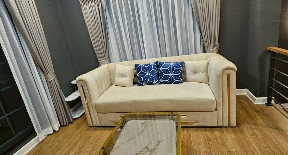 Haus zur Miete mit 4 Zimmer in Bang Phli, Samut Prakan