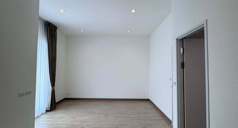 For rent 3 bedrooms house in Bang Phli, Samut Prakan