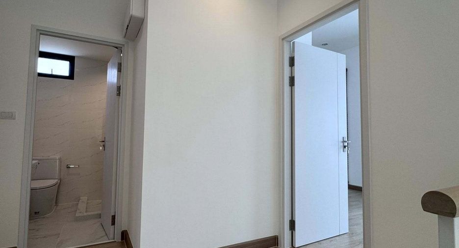 For rent 3 bedrooms house in Bang Phli, Samut Prakan