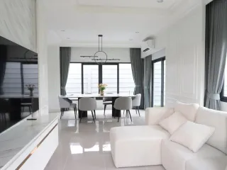 Haus zur Miete mit 3 Zimmer in Bang Phli, Samut Prakan