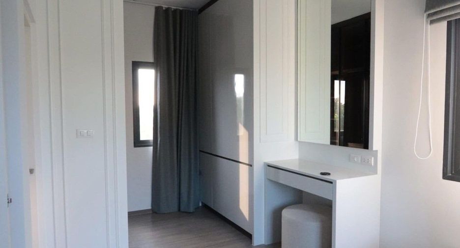 Haus zur Miete mit 3 Zimmer in Bang Phli, Samut Prakan