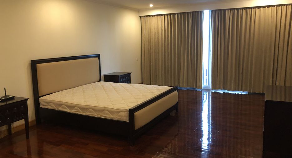 Apartment zur Miete mit 3 Zimmer in Watthana, Bangkok