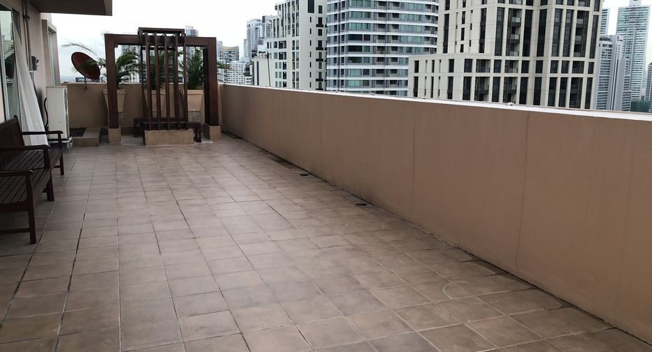 Apartment zur Miete mit 3 Zimmer in Watthana, Bangkok