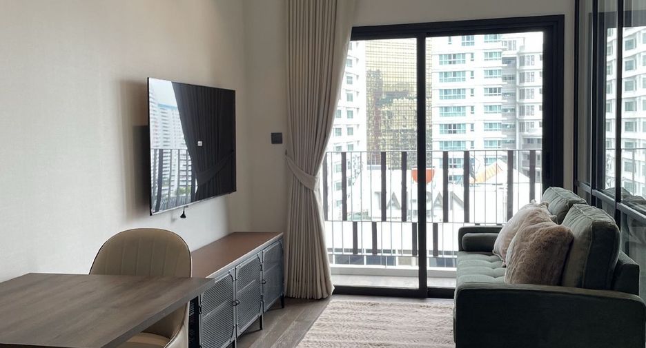 For rent 1 bed condo in Khlong Toei, Bangkok