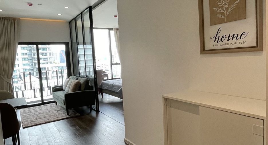For rent 1 bed condo in Khlong Toei, Bangkok