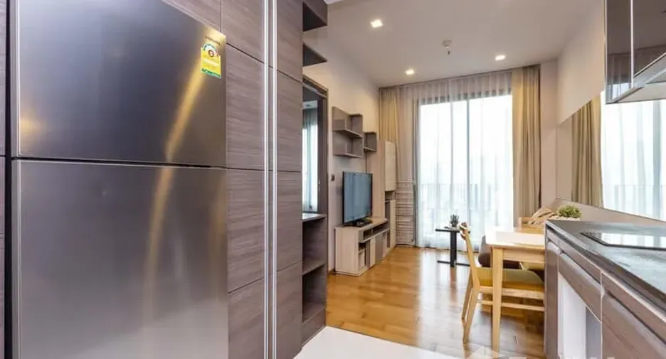 For rent 1 bed condo in Khlong Toei, Bangkok