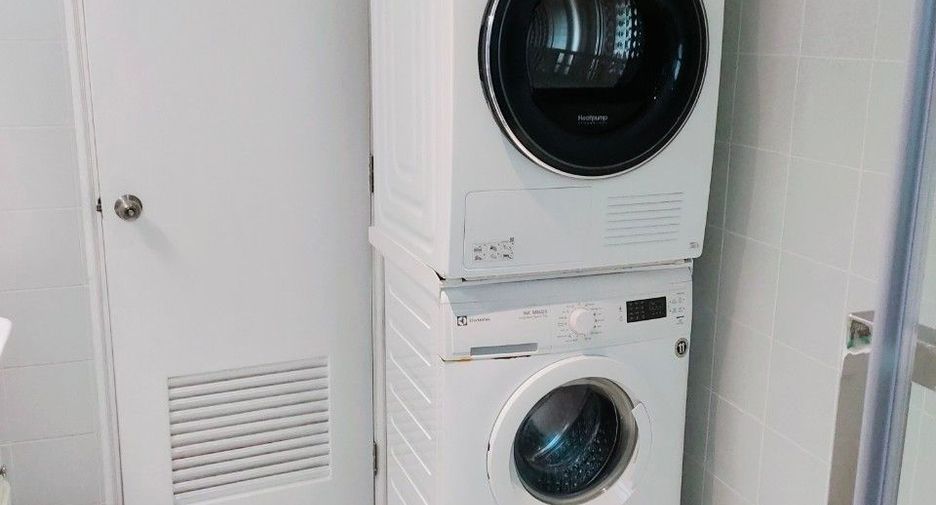 Condo en alquiler de 2 habitaciones en Watthana, Bangkok