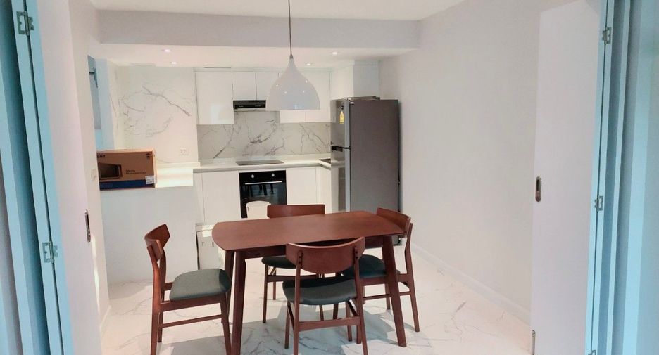 Condo en alquiler de 2 habitaciones en Watthana, Bangkok