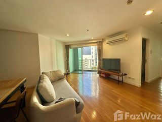 For rent 2 bedrooms condo in Huai Khwang, Bangkok