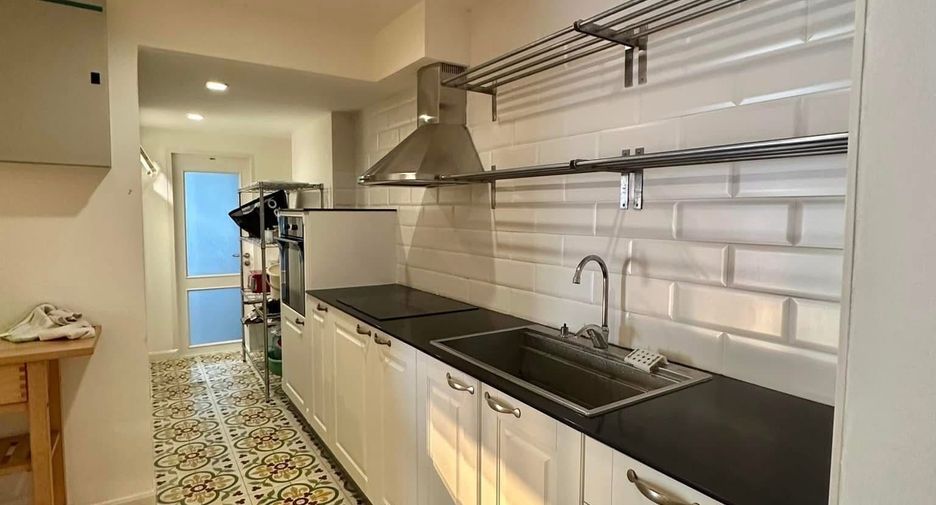 For rent 2 ベッドルーム condo in Huai Khwang, Bangkok