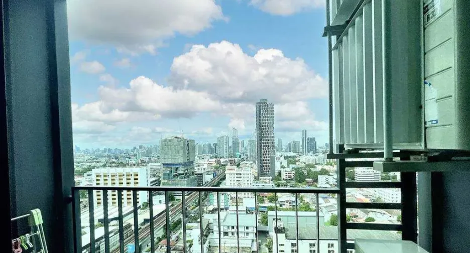 Wohnung zur Miete mit 2 Zimmer in Phra Khanong, Bangkok