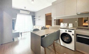 Wohnung zur Miete mit 2 Zimmer in Phra Khanong, Bangkok