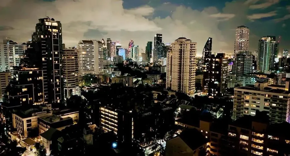 Condo en alquiler de 2 habitaciones en Watthana, Bangkok
