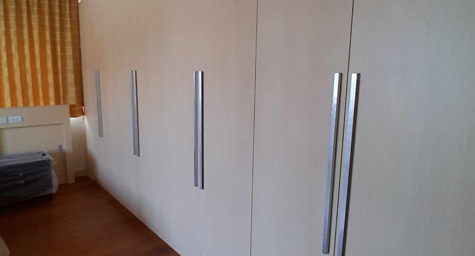 For rent 3 ベッドルーム condo in Khlong Toei, Bangkok