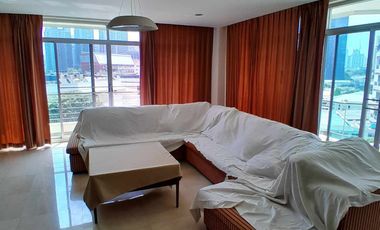 For rent 3 ベッドルーム condo in Khlong Toei, Bangkok