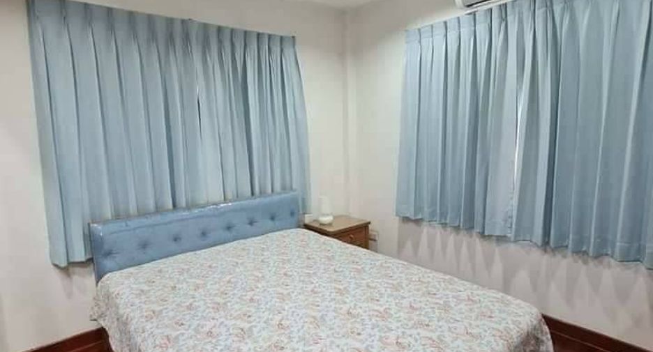 Casa en alquiler de 3 habitaciones en Bang Phli, Samut Prakan