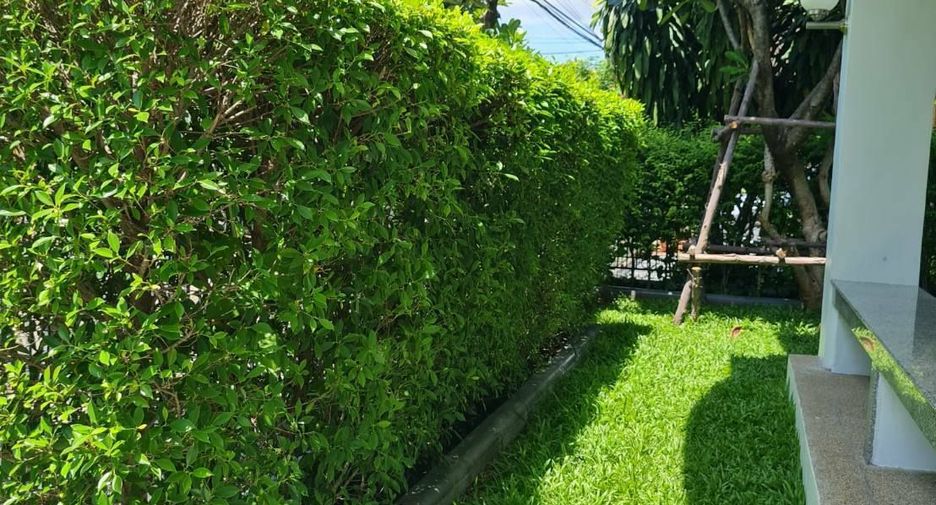 Casa en alquiler de 3 habitaciones en Bang Phli, Samut Prakan