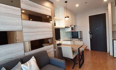 À louer 1 chambre condo à Phra Khanong, Bangkok