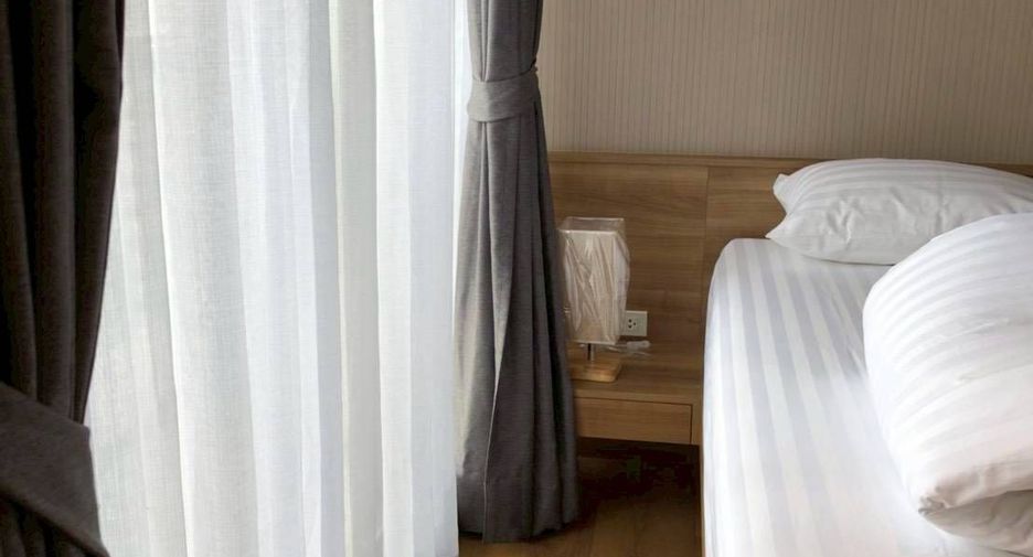 For rent studio condo in Khlong Toei, Bangkok