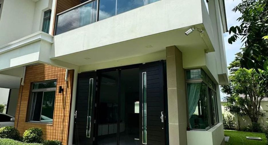 For rent 4 bedrooms house in Lat Krabang, Bangkok