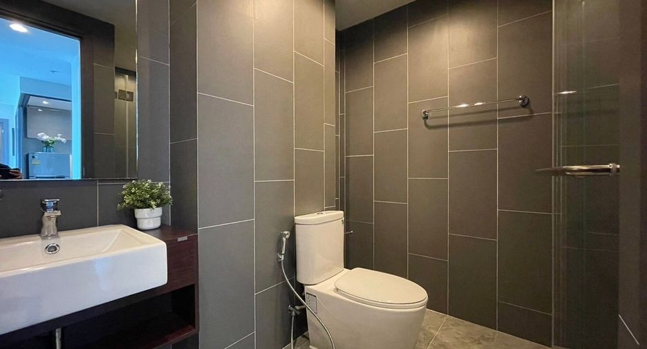 Wohnung zur Miete mit 2 Zimmer in Watthana, Bangkok