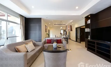 Apartamento en alquiler de 3 habitaciones en Watthana, Bangkok