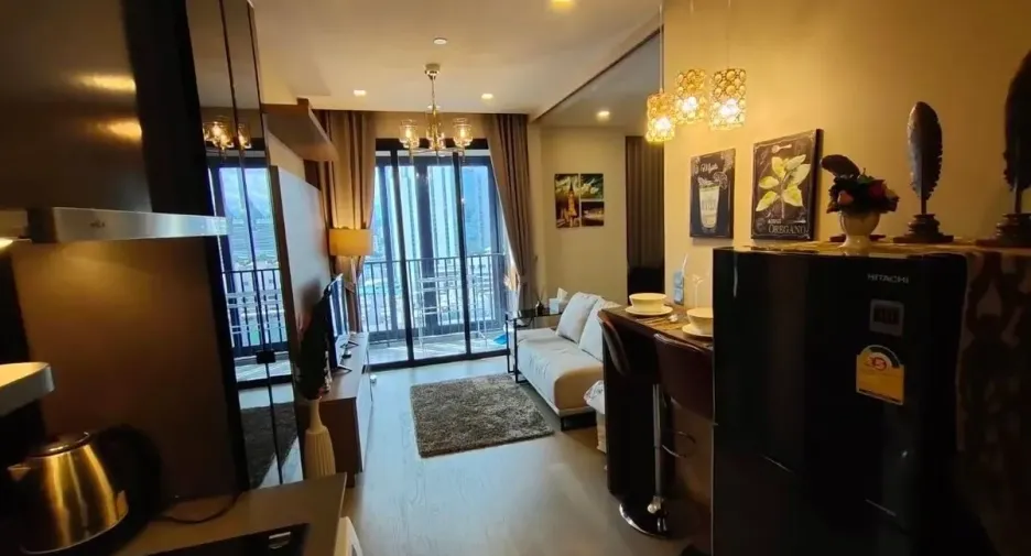 For rent 1 bed condo in Huai Khwang, Bangkok