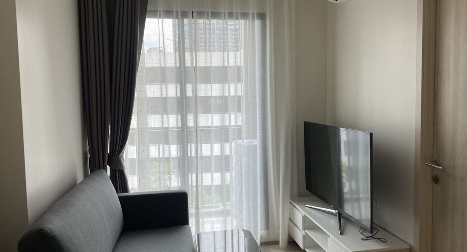 For rent 1 bed condo in Huai Khwang, Bangkok
