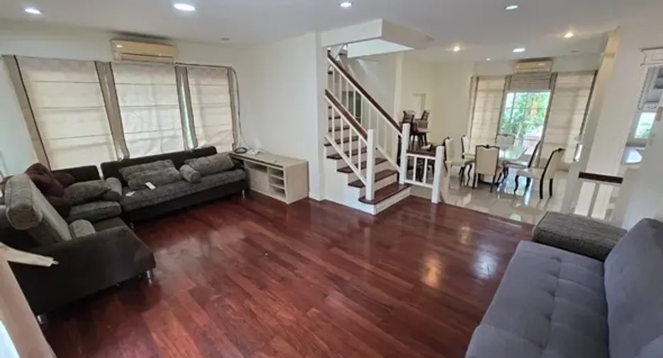 For rent 4 bedrooms house in Bang Phli, Samut Prakan