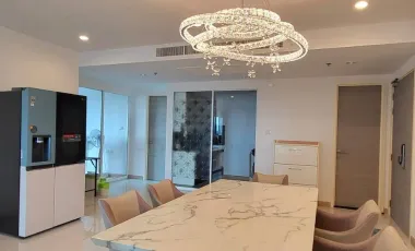 Condo en alquiler de 2 habitaciones en Yan Nawa, Bangkok