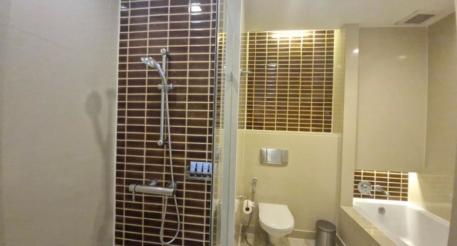 À louer 3 chambres appartement à Bang Kho Laem, Bangkok