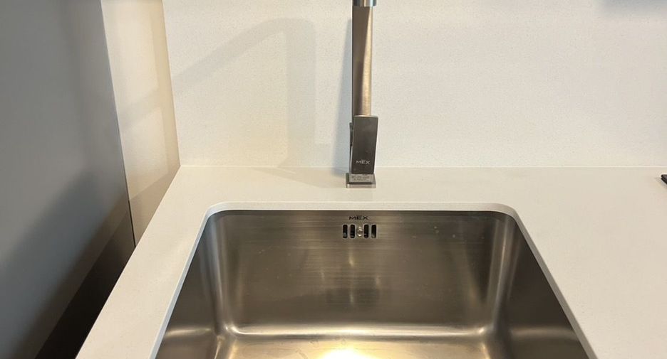 For rent 1 Beds condo in Huai Khwang, Bangkok