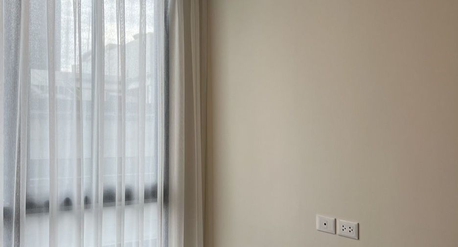 For rent 1 Beds condo in Huai Khwang, Bangkok