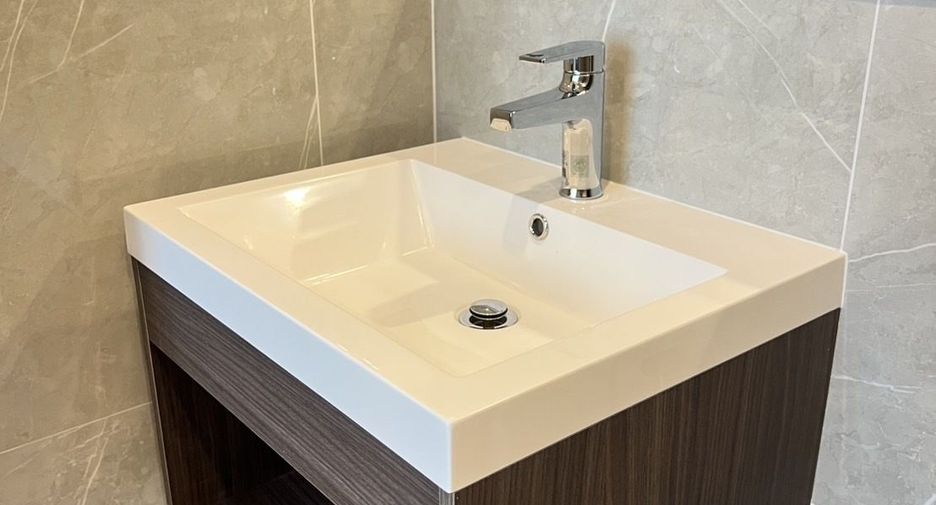For rent 1 Beds condo in Huai Khwang, Bangkok