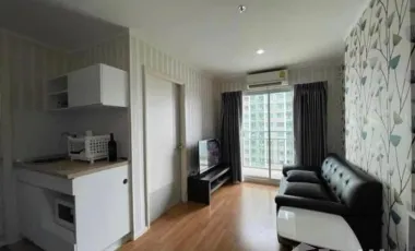 Wohnung zur Miete mit 1 Zimmer in Huai Khwang, Bangkok