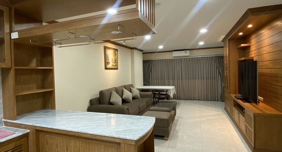 For rent 1 bed condo in Phra Khanong, Bangkok
