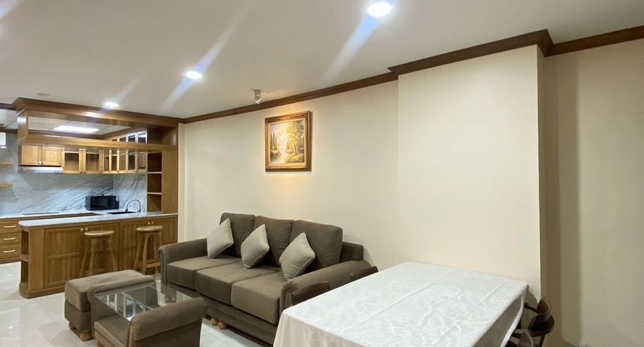 For rent 1 bed condo in Phra Khanong, Bangkok
