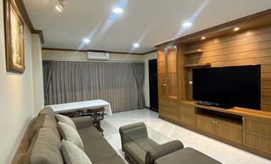 For rent 1 bed condo in Phra Khanong, Bangkok