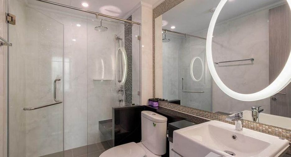 For rent 1 bed condo in Watthana, Bangkok