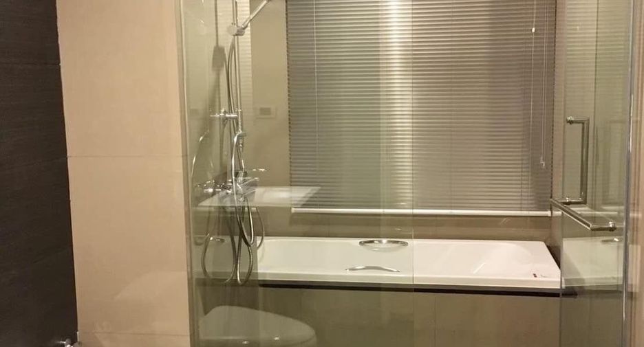 Condo en alquiler de 2 habitaciones en Watthana, Bangkok