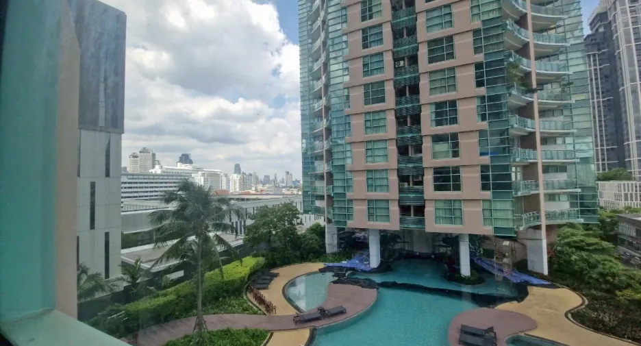 For rent 3 bedrooms apartment in Bang Kho Laem, Bangkok