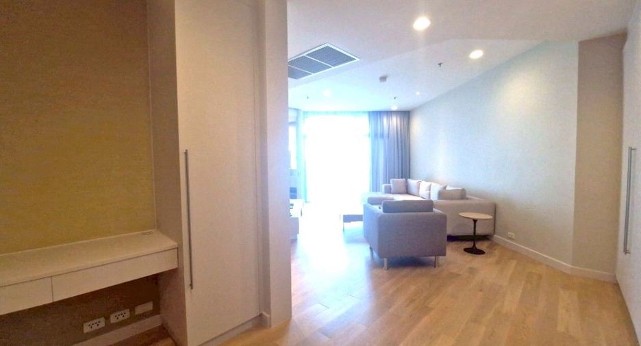 For rent 3 bedrooms apartment in Bang Kho Laem, Bangkok