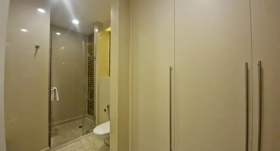 For rent 3 bedrooms apartment in Bang Kho Laem, Bangkok
