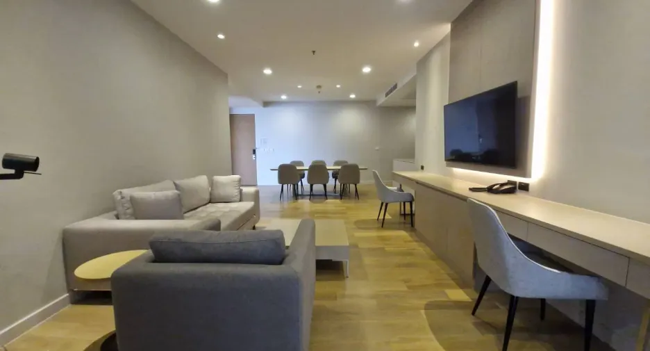 For rent 3 bedrooms apartment in Bang Kho Laem, Bangkok