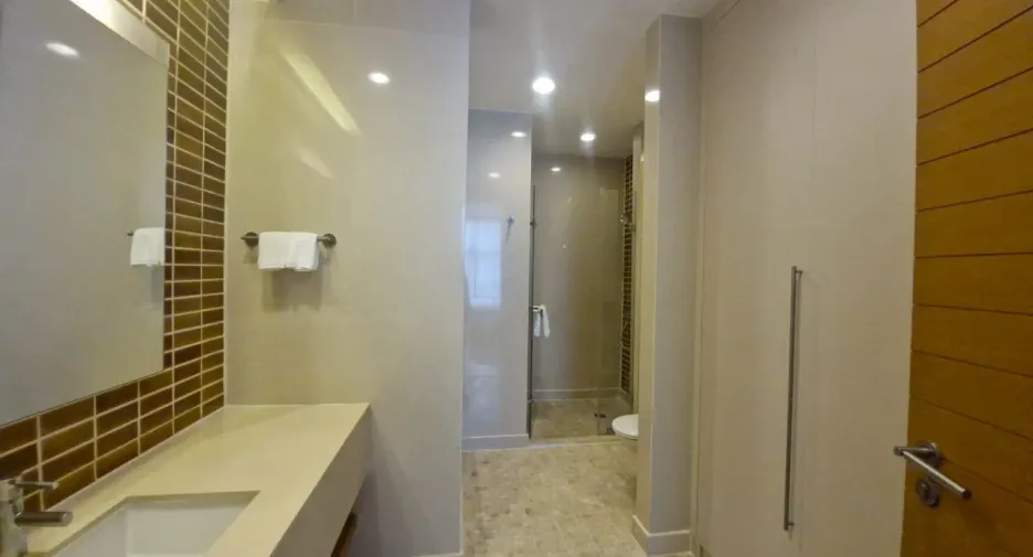 For rent 3 bedrooms apartment in Bang Kho Laem, Bangkok