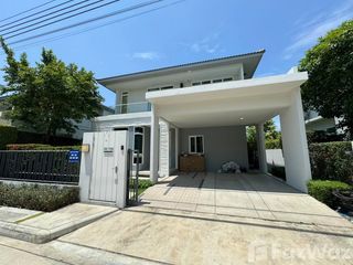出租 4 卧室 独立屋 在 Bang Phli, Samut Prakan