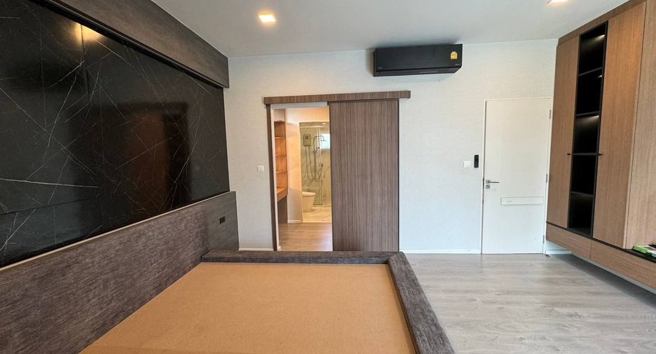 For rent 4 bedrooms house in Bang Phli, Samut Prakan