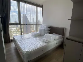 À louer 2 chambres condo à Khlong Toei, Bangkok