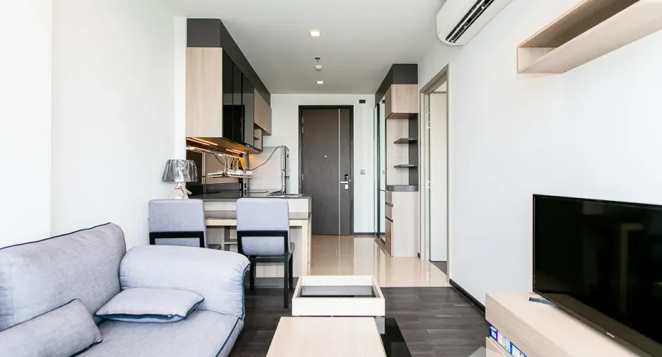 Wohnung zur Miete mit 1 Zimmer in Huai Khwang, Bangkok